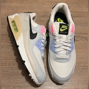 Nike Unisex Air Max 90 NRG Leather Textile Trainers